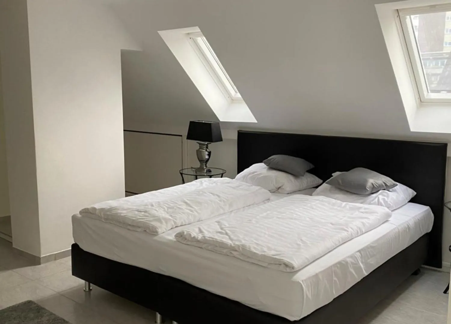 Aparthotel Rheinblick Apartments Colonia